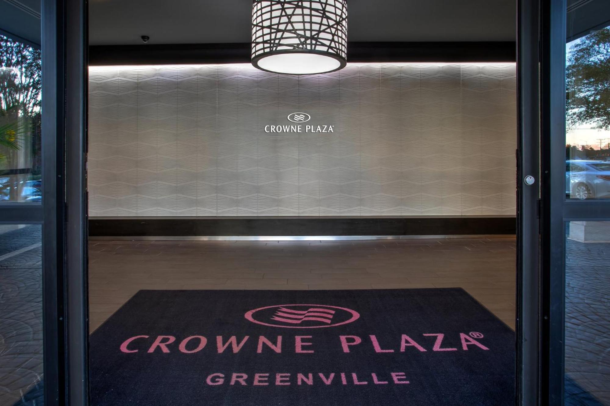 Crowne Plaza Greenville, An Ihg Hotel Exterior photo